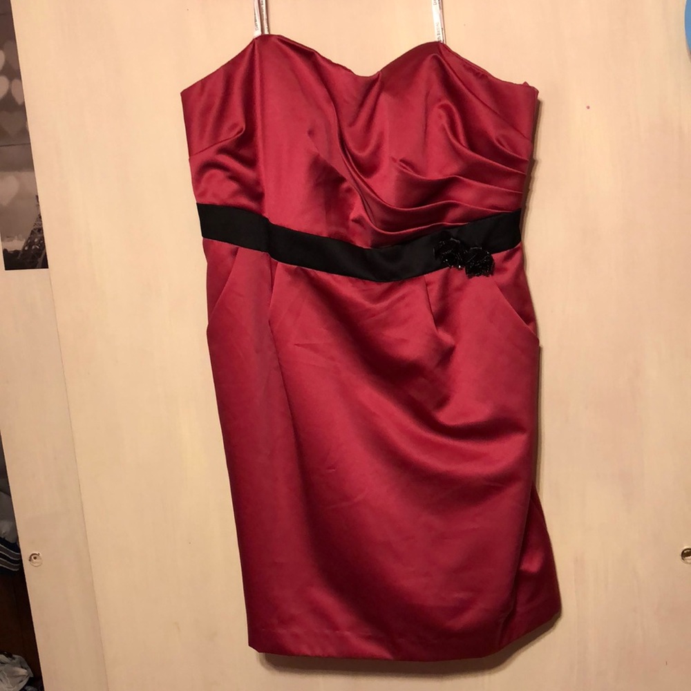 Hot pink formal strapless dress - Picture 1 of 5